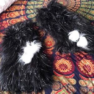 Iheartraves black with silver fluffies